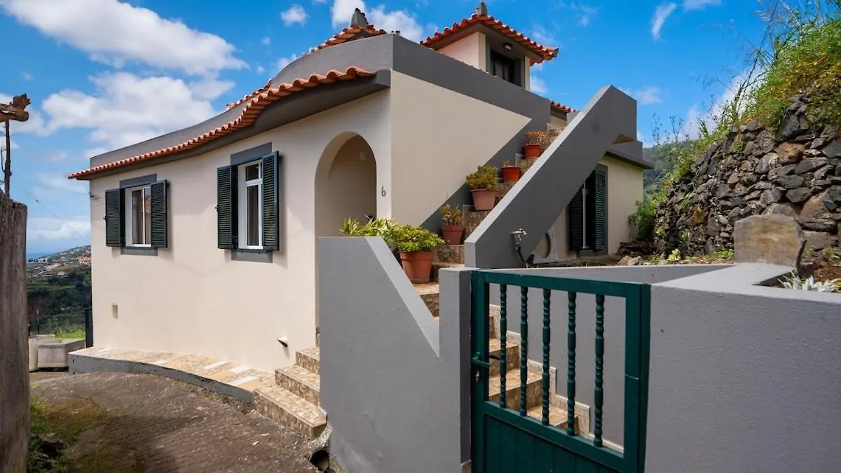 Marroas Cottage 蓬他达维托亚